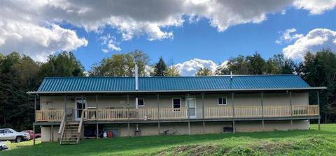15960 W Forest Rd, Spring, PA 16412 photo 2