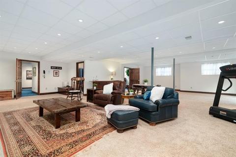734 Franklin Rd, Mars, PA 16046 photo 19