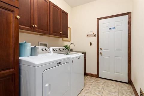 734 Franklin Rd, Mars, PA 16046 photo 18