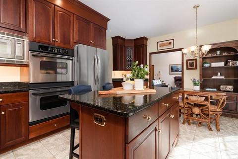 734 Franklin Rd, Mars, PA 16046 photo 10