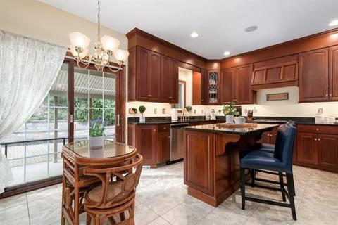 734 Franklin Rd, Mars, PA 16046 photo 9
