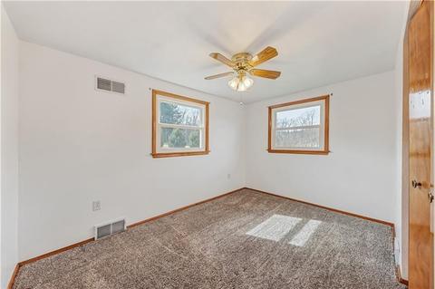 327 Lockwood Rd, Export, PA 15632 photo 7