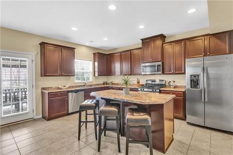 1005 Pointe View Dr, Mars, PA 16046 photo 5