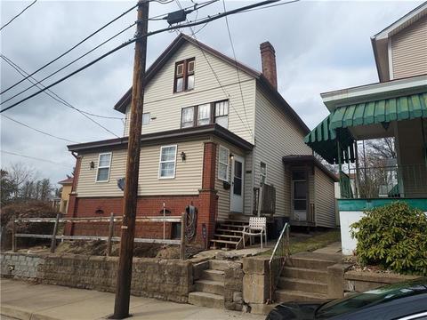 505 8th St, Irwin, PA 15642 photo 2