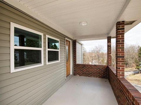 217 Easy St, Upper Burrell, PA 15068 photo 6