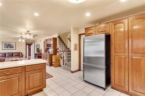 4935 Simmons Cir, Export, PA 15632 photo 10