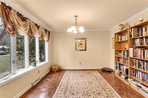 4935 Simmons Cir, Export, PA 15632 photo 6