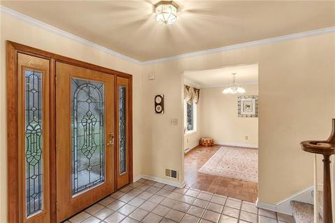 4935 Simmons Cir, Export, PA 15632 photo 5