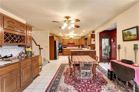 4935 Simmons Cir, Export, PA 15632 photo 8