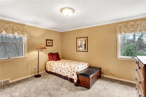 4935 Simmons Cir, Export, PA 15632 photo 19