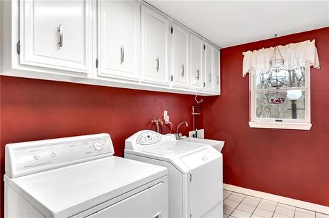 4935 Simmons Cir, Export, PA 15632 photo 14