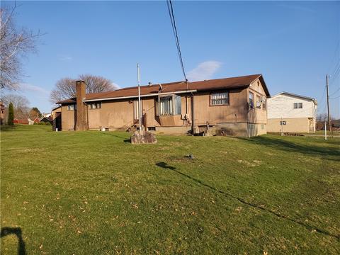 1103 Forest Ave, Vandergrift, PA 15690 photo 1