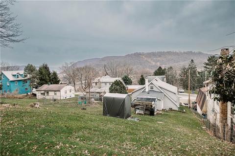 640 Yoder St, Johnstown, PA 15901 photo 20