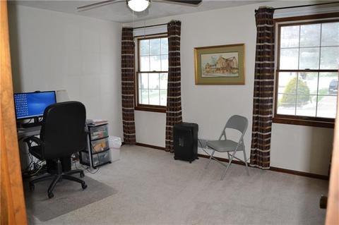 2407 Willow Dr, Export, PA 15632 photo 10