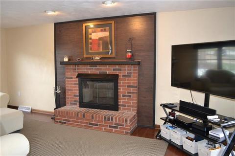 2407 Willow Dr, Export, PA 15632 photo 8