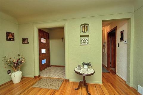 727 William Dr, Level Green, PA 15085 photo 8