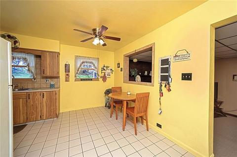 727 William Dr, Level Green, PA 15085 photo 12