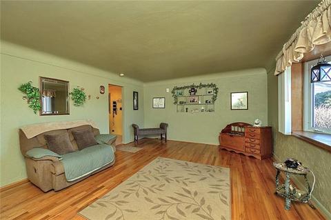 727 William Dr, Level Green, PA 15085 photo 9