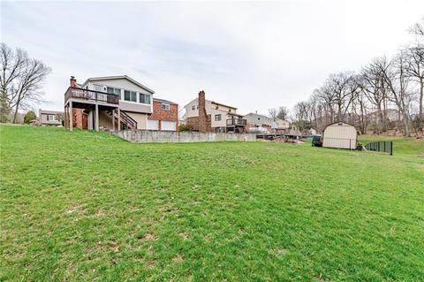 206 Cameron Dr, Irwin, PA 15642 photo 18