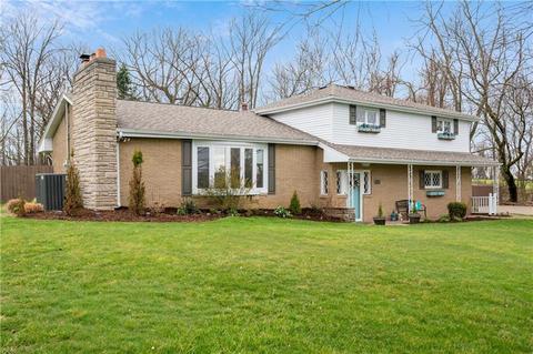 462 Conrad Dr, Mars, PA 16046 photo 1