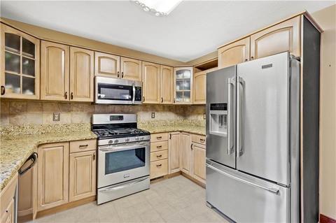 105 Mateer Dr, Monaca, PA 15061 photo 5