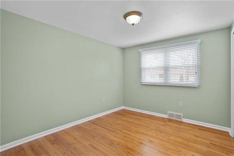 10 Dover, Irwin, PA 15642 photo 15