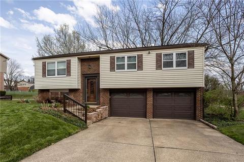 10 Dover, Irwin, PA 15642 photo 2