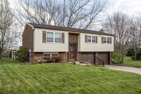 10 Dover, Irwin, PA 15642 photo 1