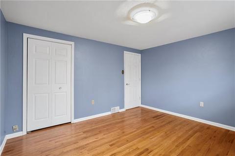 10 Dover, Irwin, PA 15642 photo 14