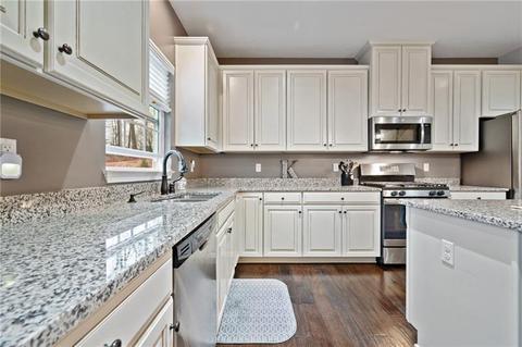 2103 Pointe View Dr, Mars, PA 16046 photo 3