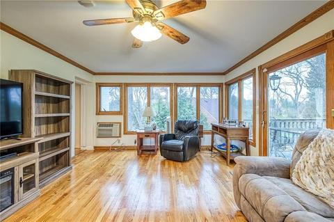330 Brookside Blvd, Pittsburgh, PA 15241 photo 7