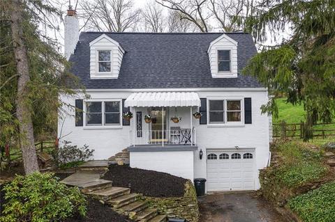 330 Brookside Blvd, Pittsburgh, PA 15241 photo 1