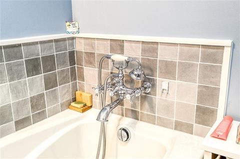 330 Brookside Blvd, Pittsburgh, PA 15241 photo 13