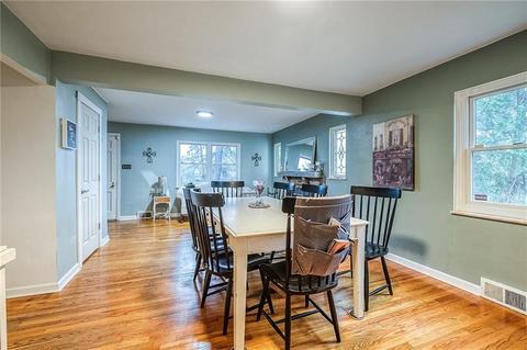330 Brookside Blvd, Pittsburgh, PA 15241 photo 5