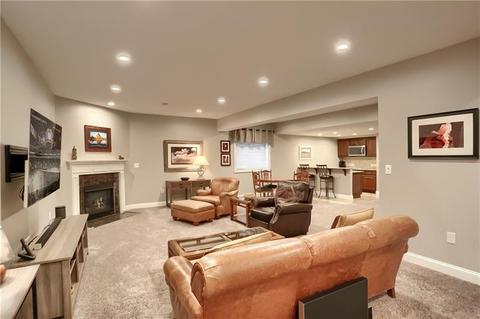 801 Torrey Pine Dr, Mars, PA 16046 photo 21