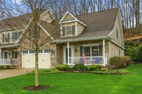 801 Torrey Pine Dr, Mars, PA 16046 photo 2