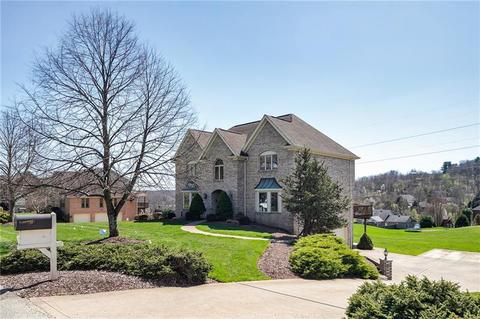 5597 Fox Chase Dr, Export, PA 15632 photo 2