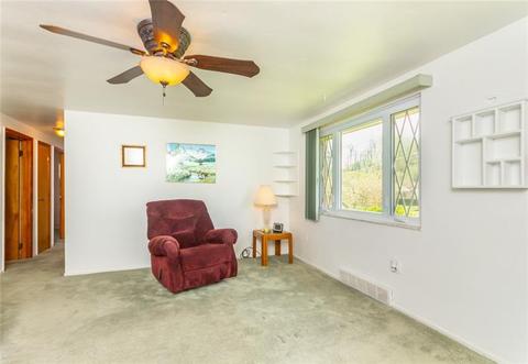 550 Dendron, Coraopolis, PA 15108 photo 5