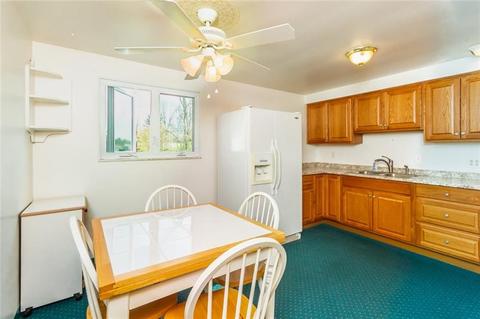 550 Dendron, Coraopolis, PA 15108 photo 7