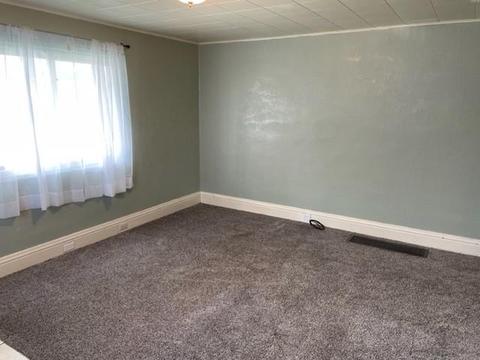 318 Maple St, Everson, PA 15631 photo 9