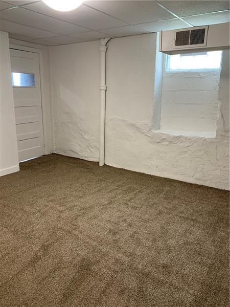 422 Lobinger, North Braddock, PA 15104 photo 8