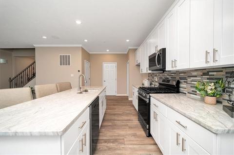 167 Lockheed Dr, Carnot-moon, PA 15108 photo 9