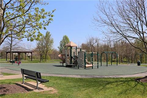 110 Bristol Dr, Seven Fields, PA 16046 photo 25