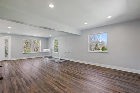 2517 Puckety, Export, PA 15632 photo 4