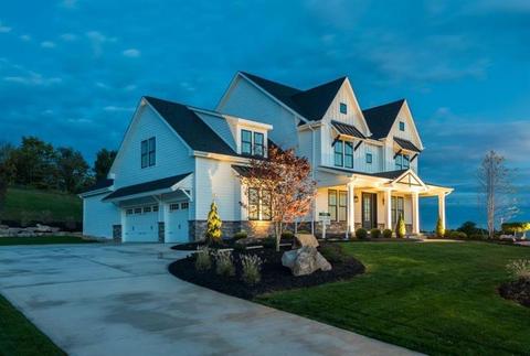 4050 Sinan Farm Dr, Export, PA 15632 photo 2