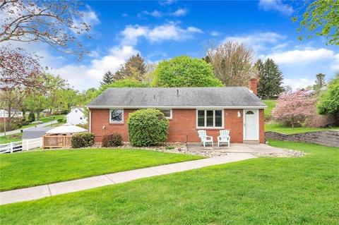 4357 Kenson Dr, Hampton, PA 15101 photo 1
