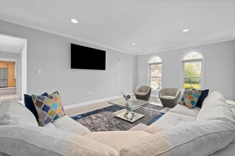 2914 Bryer Ridge Ct, Export, PA 15632 photo 11