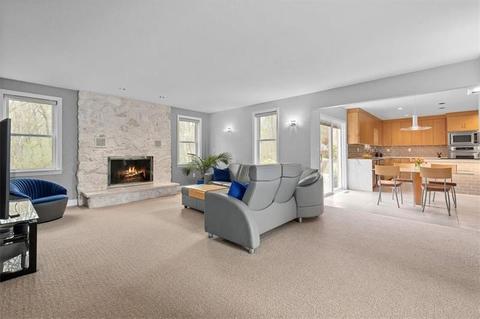 2914 Bryer Ridge Ct, Export, PA 15632 photo 9