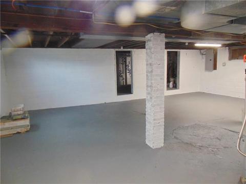 258 Mamont Dr, Export, PA 15632 photo 11