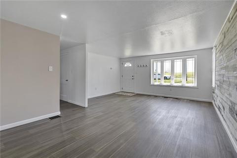 109 Mowry Rd, Monaca, PA 15061 photo 5